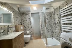 Loft-Apartment Postira Badezimmer1